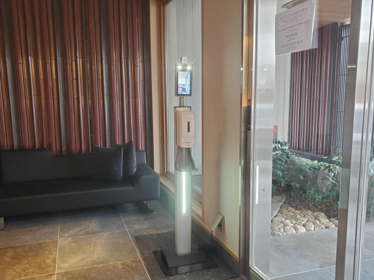 Aparthotel Grand Base Hakatamon Fukuoka  Exterior foto